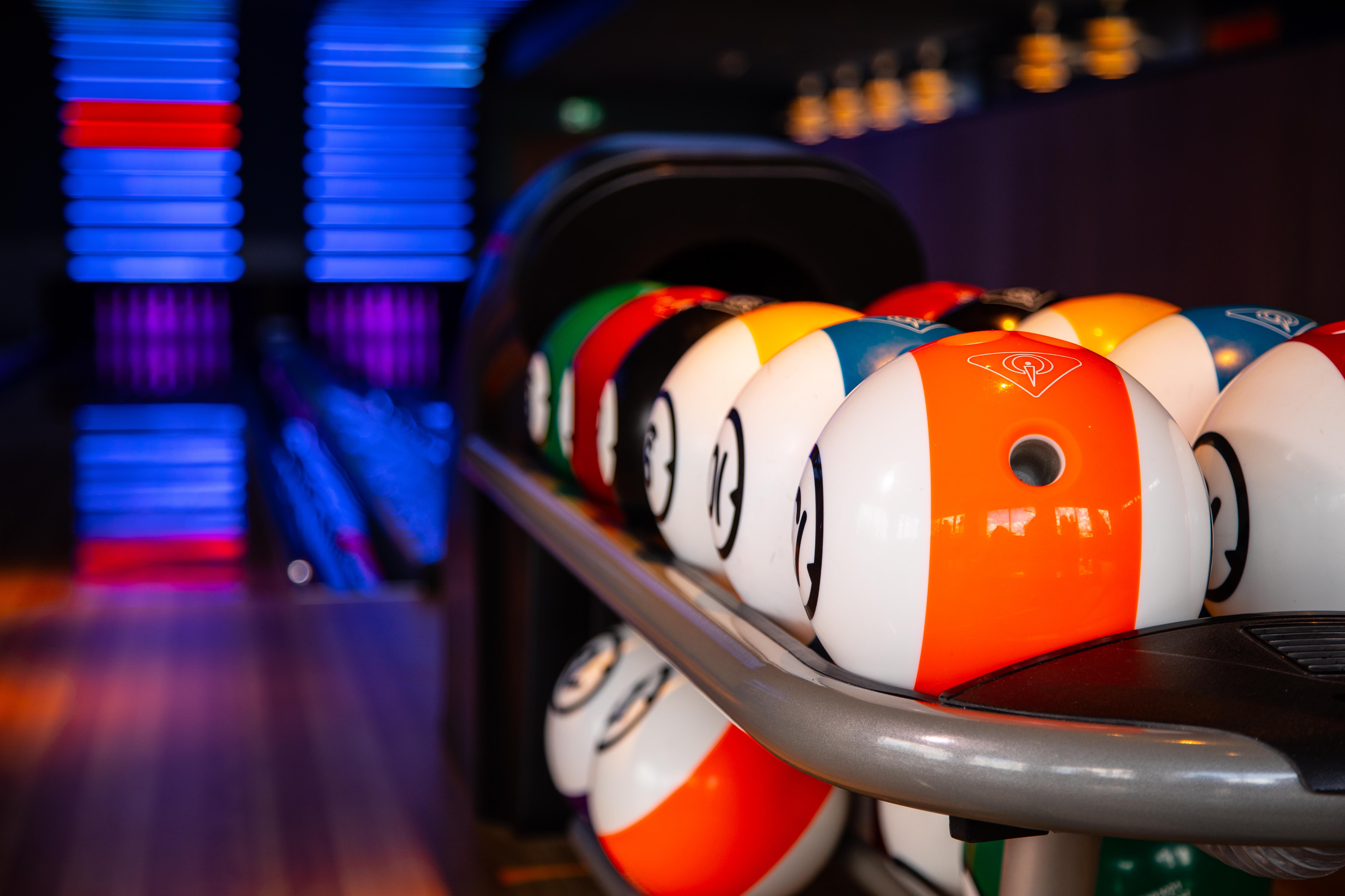 Yotel Glasgow Bagian luar foto "The ball is in the gutter."